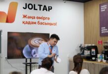 «Өз жолымды таптым»: JOLTAP жобасы көпбалалы анаға жұмыс табуға көмектесті